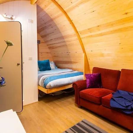 Willow Tree Barn Pod Holiday home *